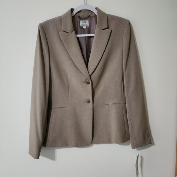 NWT Mix by Tahari Arthur Levine Womens Suit Blazer Jacket Beige Size 10 - Picture 1 of 9